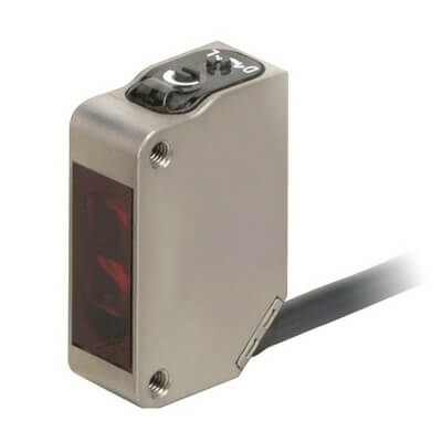 Omron E3ZM-D82 2M